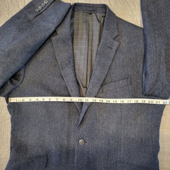 Jos A Bank, 1905 Collection Taylored Sport Coat, Navy Herringbone, 44 Long - Picture 8 of 9